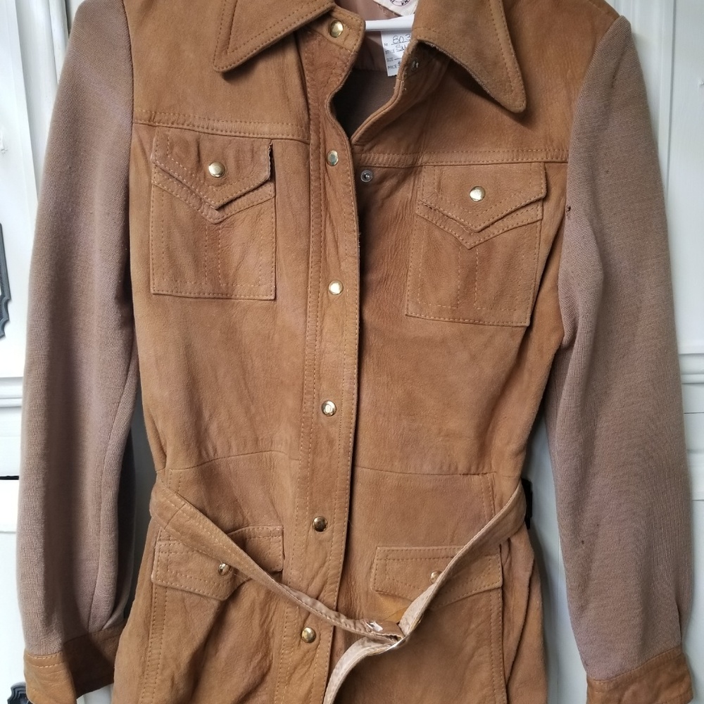 Jacket - Picture 2 of 3